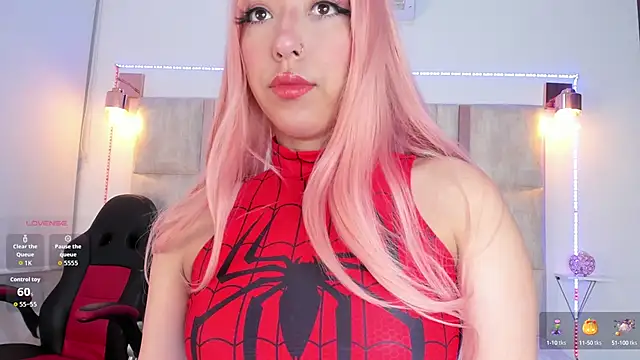 Snapshot of emily__walker chatting on October 8, 12:58 pm emily walker online show from October 8, 12:58 pm