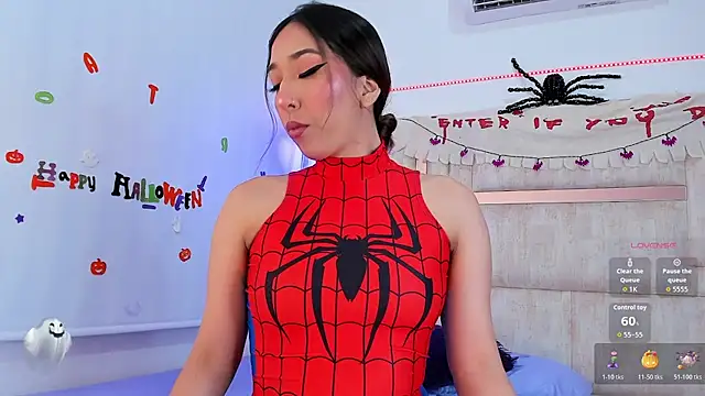 Snapshot of emily__walker chatting on October 30, 3:08 am emily walker online show from October 30, 3:08 am