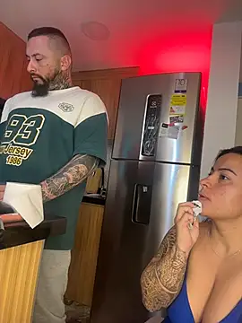 liz and thiago online show from October 13, 1:33 pm