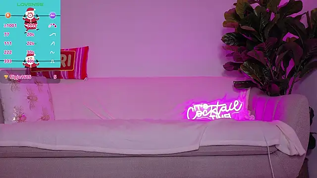 TiaBelle online show from November 24, 6:29 pm