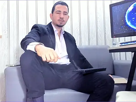 cesar danett online show from March 28, 4:50 pm