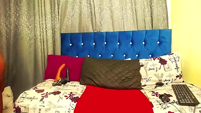 BustyBMWx online show from November 14, 7:51 am