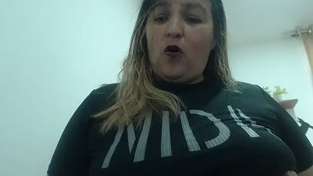 SweetRouse   online show from January 6, 1:59 pm