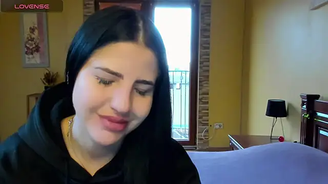 Malibu J online show from October 28, 7:56 am