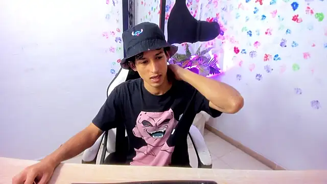 Kingnumb  online show from September 27, 1:49 pm