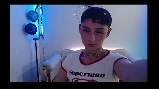 Snapshot of David_Fox01 chatting on October 20, 3:29 am David Fox01 online show from October 20, 3:29 am