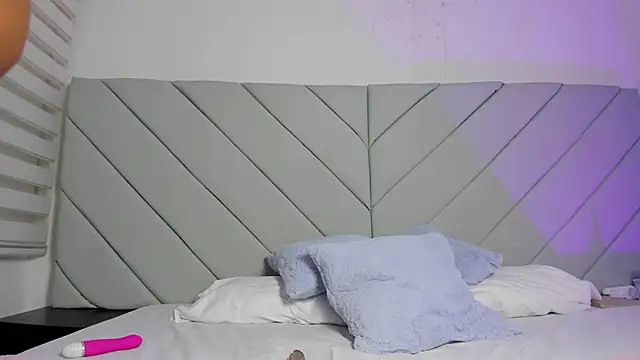 Snapshot of ariana_cossio chatting on October 16, 2:34 am ariana cossio online show from October 16, 2:34 am