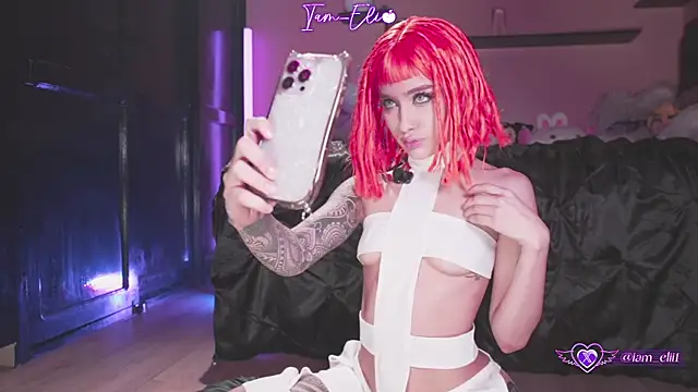 Snapshot of Iam_elii1 chatting on November 12, 12:11 am Iam elii1 online show from November 12, 12:11 am