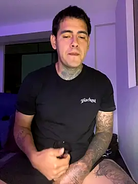 roa alee online show from November 16, 3:45 am