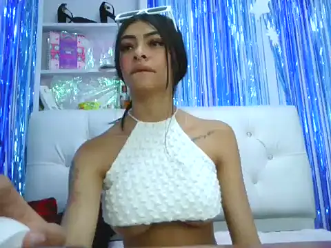 laylahotl online show from October 2, 4:14 pm