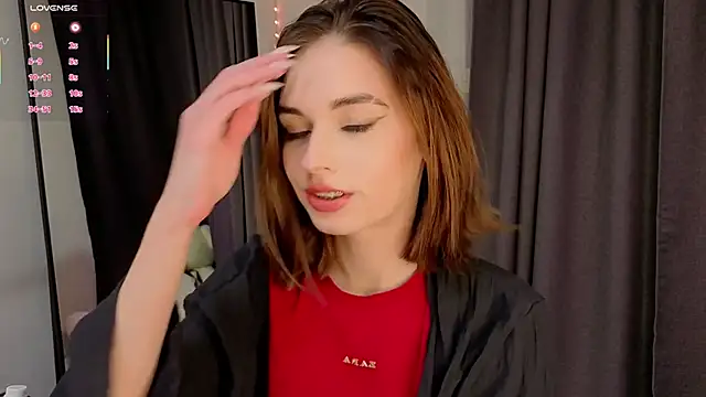 LunaraRada online show from October 11, 4:05 pm