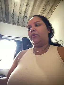 Snapshot of EggedGrowth chatting on March 19, 3:16 pm EggedGrowth online show from March 19, 3:16 pm