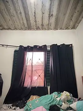 Snapshot of EggedGrowth chatting on March 22, 1:47 pm EggedGrowth online show from March 22, 1:47 pm