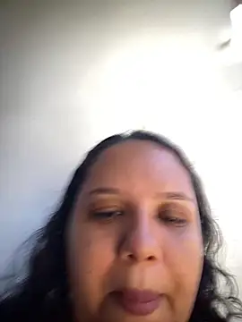 Snapshot of EggedGrowth chatting on March 29, 2:06 pm EggedGrowth online show from March 29, 2:06 pm