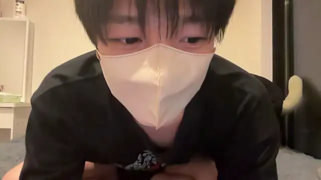 tora3220 online show from April 12, 1:16 pm