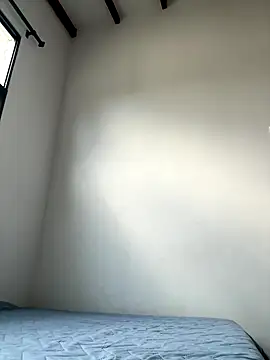 ISABELFORYOU1 online show from December 15, 9:19 pm