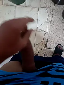 Mohamed234897 online show from November 18, 2:28 am