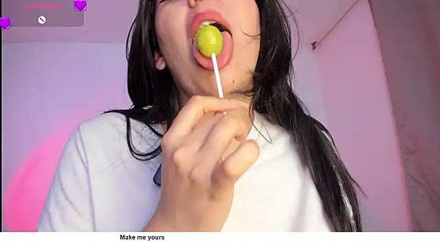 tellmemaddie online show from February 23, 11:13 pm