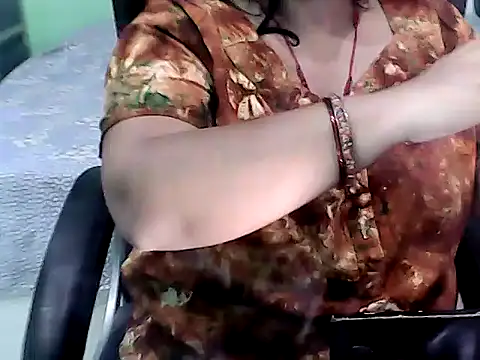 BABITA KUMARII online show from April 11, 5:06 pm