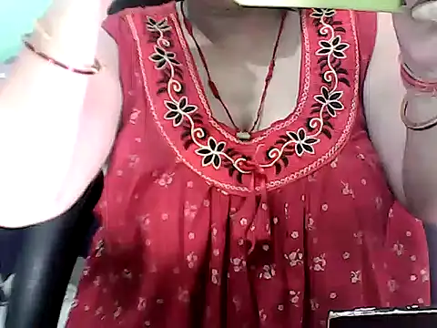 Snapshot of BABITA_KUMARII chatting on May 27, 5:32 pm BABITA KUMARII online show from May 27, 5:32 pm