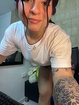 came lia1 online show from October 24, 2:19 am