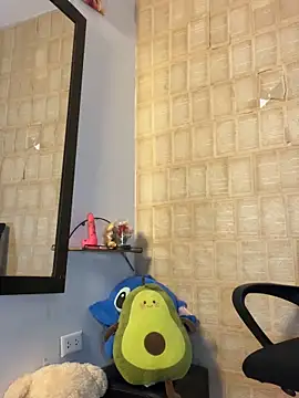 came lia1 online show from November 8, 4:23 am