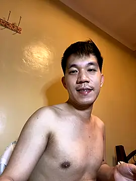 Snapshot of asian_guy_69 chatting on October 16, 3:13 pm asian guy 69 online show from October 16, 3:13 pm