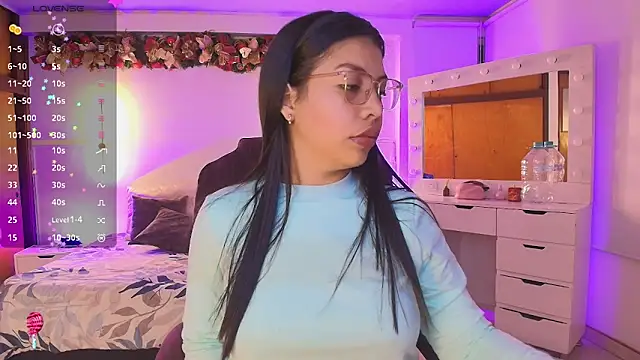 kloe28 online show from January 8, 3:42 am