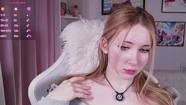 LiraKink online show from March 10, 4:17 am