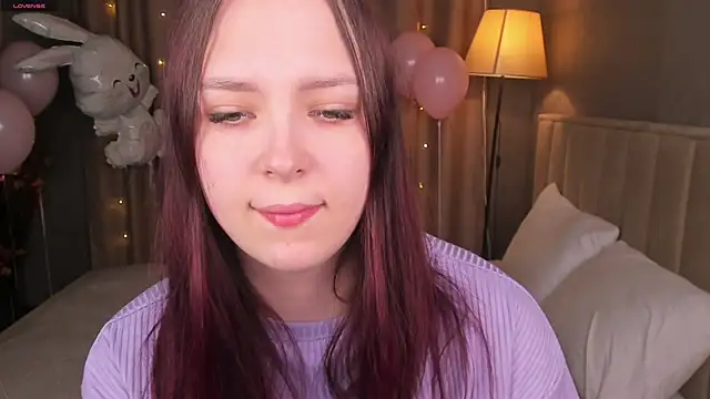 Monica  Queen online show from April 10, 5:34 am