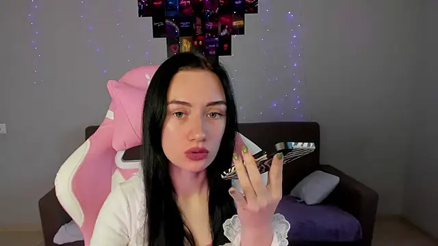 Arina Meow19 online show from November 8, 8:25 am