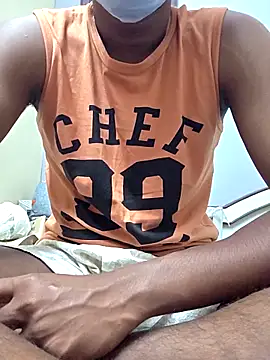 Snapshot of handsome_blg_tam chatting on October 25, 9:50 am handsome blg tam online show from October 25, 9:50 am