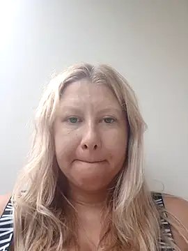 tania19999 online show from September 24, 11:30 pm