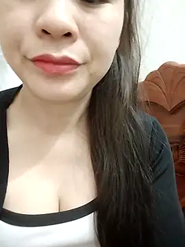 Girl Shy2000 online show from November 15, 2:46 pm