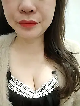 Girl Shy2000 online show from March 10, 10:37 pm