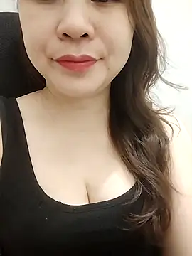 Girl Shy2000 online show from March 26, 2:11 pm