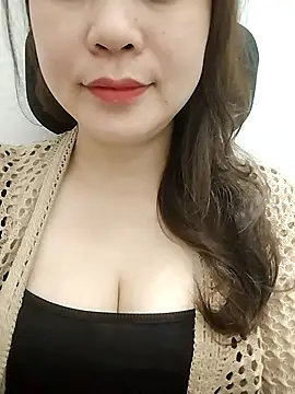 Girl Shy2000 online show from March 27, 11:15 pm