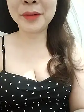 Girl Shy2000 online show from April 4, 9:18 am