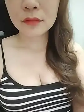 Girl Shy2000 online show from June 3, 2:33 pm