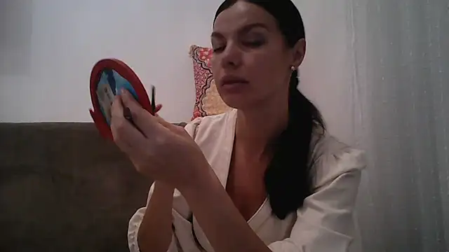 Snapshot of Lorivell chatting on October 31, 6:09 pm Lorivell online show from October 31, 6:09 pm