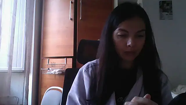 Snapshot of Lorivell chatting on November 18, 10:41 am Lorivell online show from November 18, 10:41 am