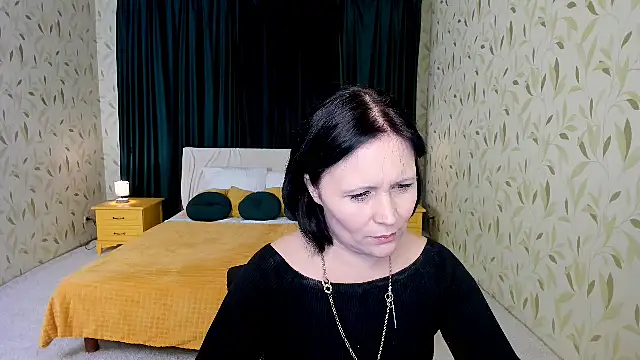Snapshot of CelestineDream chatting on October 26, 9:21 pm CelestineDream online show from October 26, 9:21 pm