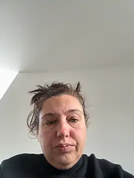 Eleanorxx online show from October 6, 8:56 am