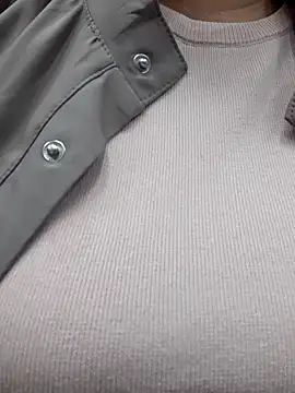 Snapshot of Kimkhaepretty chatting on October 8, 3:37 am Kimkhaepretty online show from October 8, 3:37 am