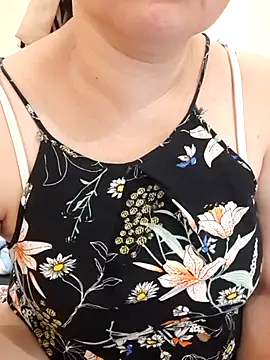 Kimkhaepretty online show from February 13, 3:19 pm