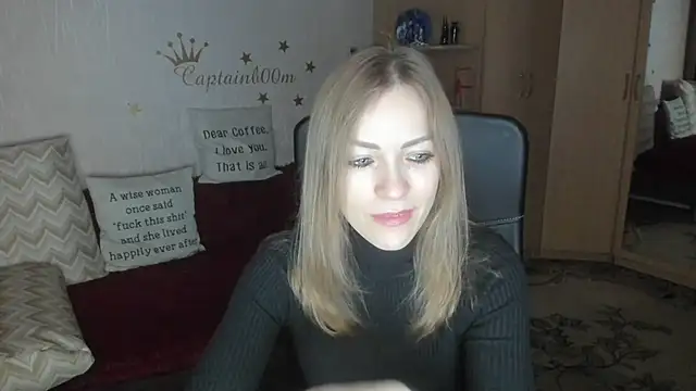 Snapshot of Tiffany_Bates chatting on November 28, 3:53 am Tiffany Bates online show from November 28, 3:53 am