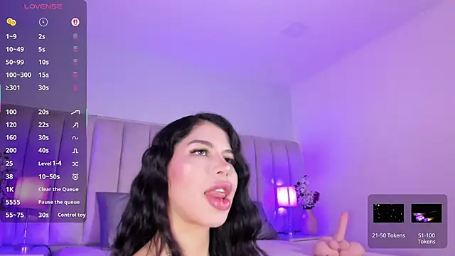 EllaaThorne online show from April 3, 12:52 am