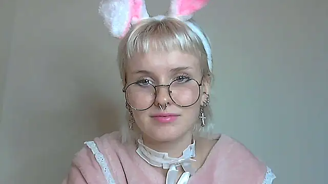 Snapshot of Paradoxy_ chatting on October 20, 6:30 pm Paradoxy online show from October 20, 6:30 pm