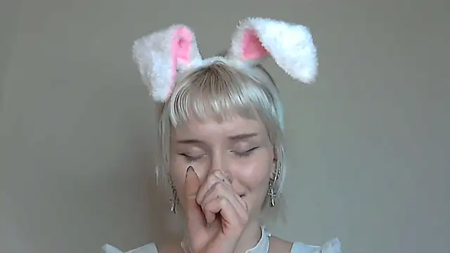 Snapshot of Paradoxy_ chatting on October 28, 7:16 pm Paradoxy online show from October 28, 7:16 pm