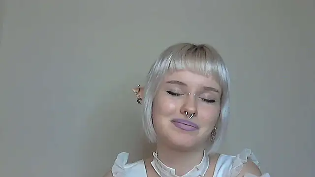 Snapshot of Paradoxy_ chatting on November 27, 9:28 pm Paradoxy online show from November 27, 9:28 pm